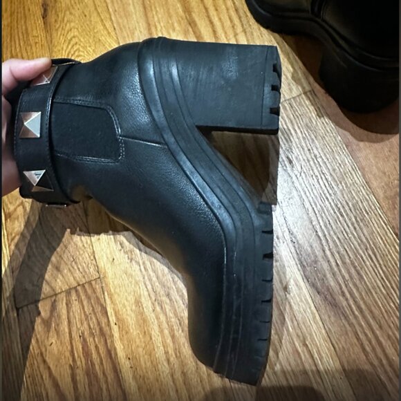 Ankle Platform Boots - Picture 2 of 3